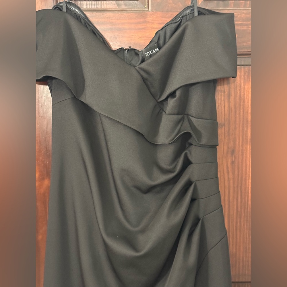 XScape Evenings Off the Shoulder Scuba Knit Gown size:20W - Picture 6 of 12